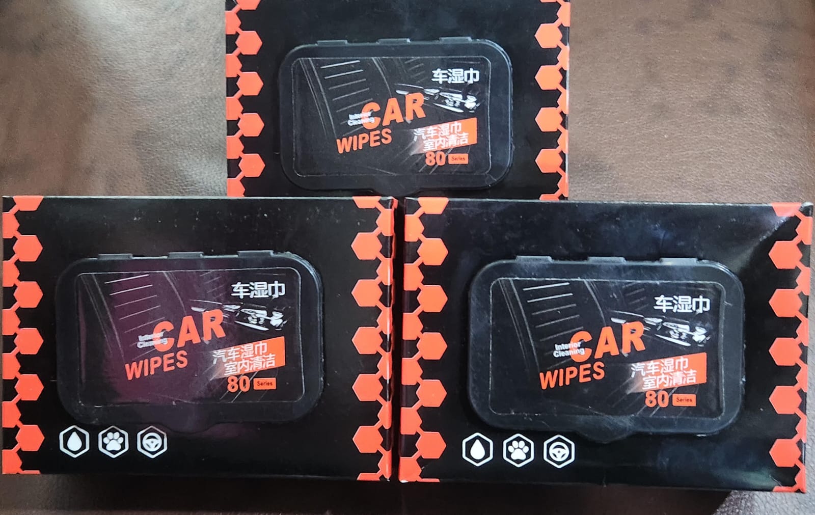Premium Car Interior Cleaning Wipes – Quick Shine, Dust Removal & Streak-Free (40 Wipes In 1 Box) thumbnail 4