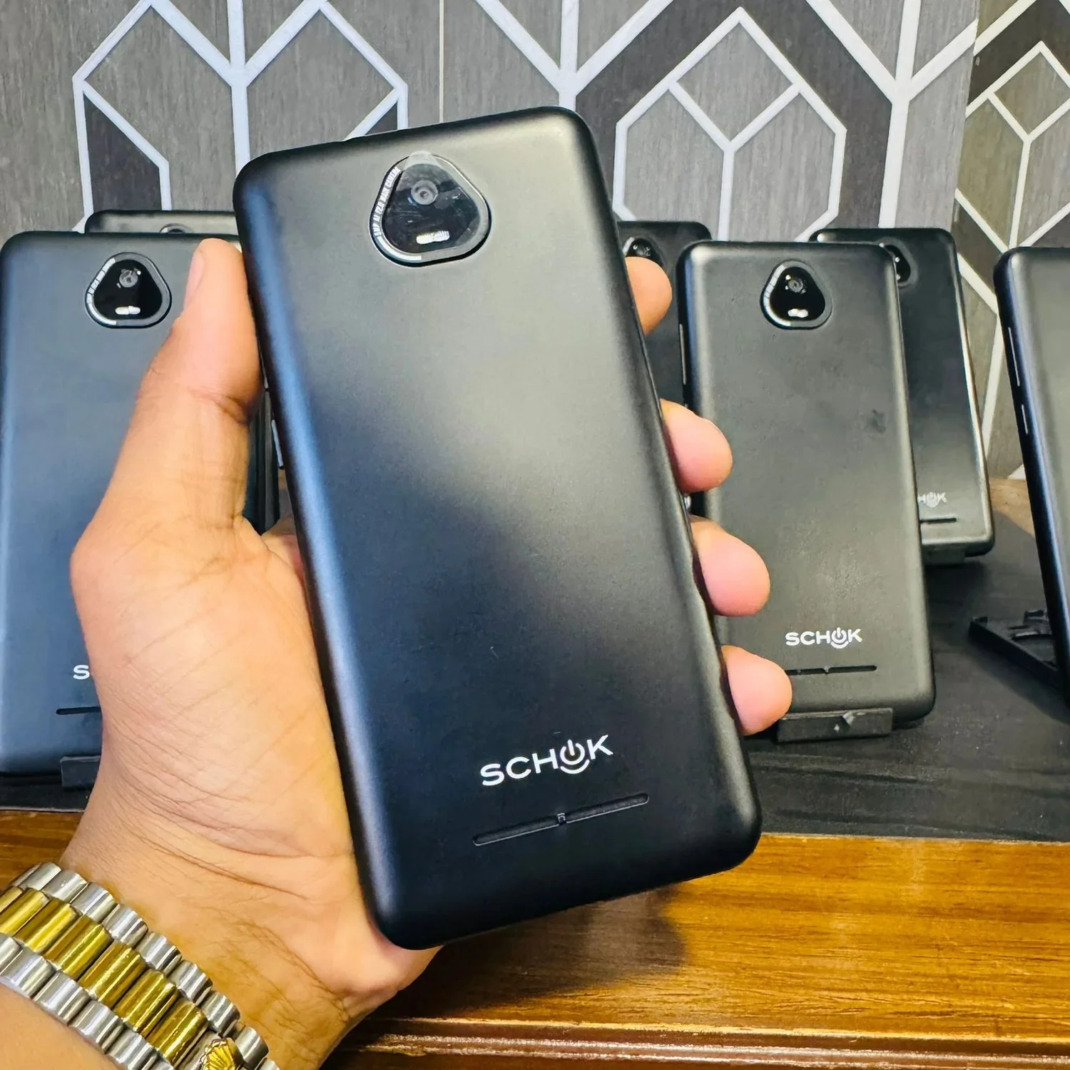 American Schok Volt SV55 Mobile Phone | No Sims(WiFi Only) | Android 11 | Free Compatible Charger | Snapdragon 425 | Best Economical Smart Mobile Phone | Mobile Phones Low Price | Globally Customized thumbnail 3